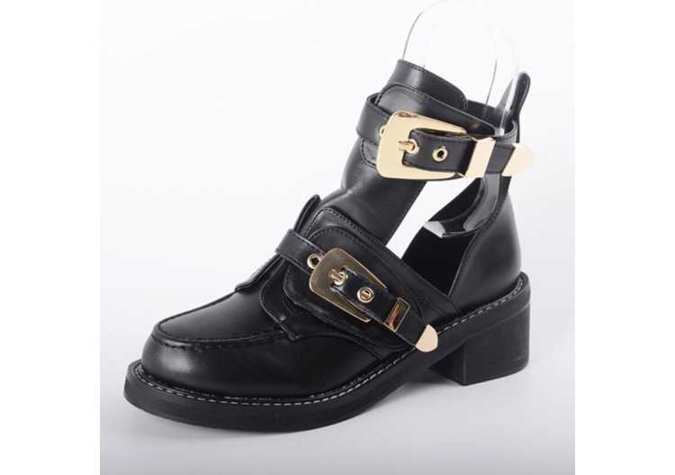 Motorcycle Boots Female Spring New Sandals Boots Children Autumn Short Hollow Thick With Martin With Thin Woman Boots NO200